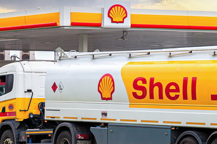 Shell zaostrza ograniczenia w zakupie rosyjskiej ropy