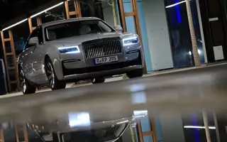 Jeździliśmy Rolls-Royce'em Ghostem