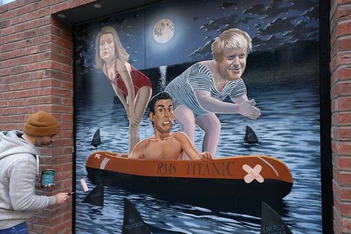 Mural w Belfaście przedstawiający trzech ostatnich premierów – Borisa Johnsona, Liz Truss i Rishiego Sunaka