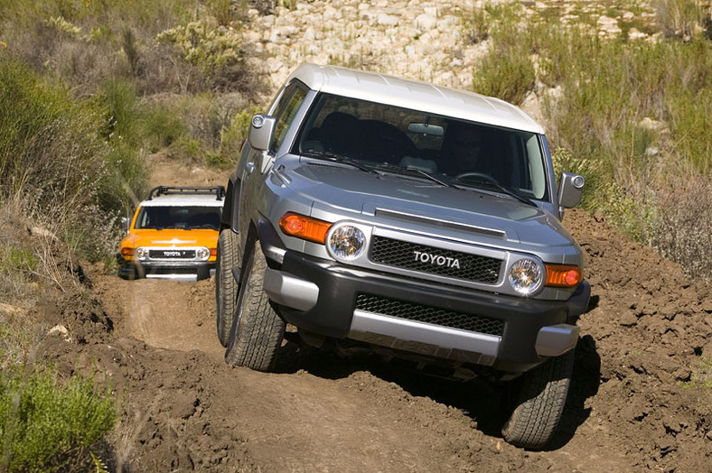 Toyota FJ Cruiser: zmodernizowany silnik dla modelu w stylu retro