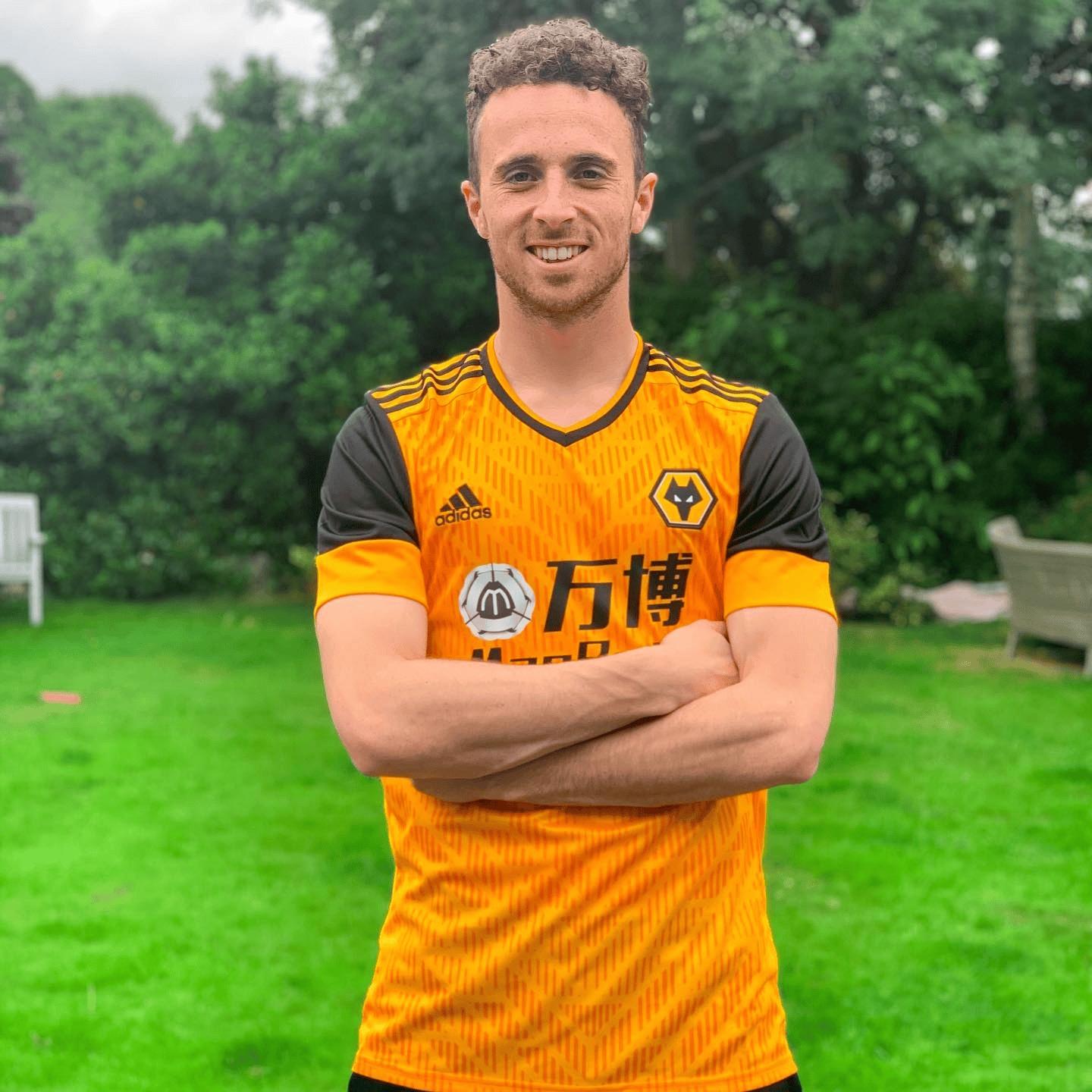 Po nehode tragicky zahynul útočník Liverpoolu Diogo Jota († 28).