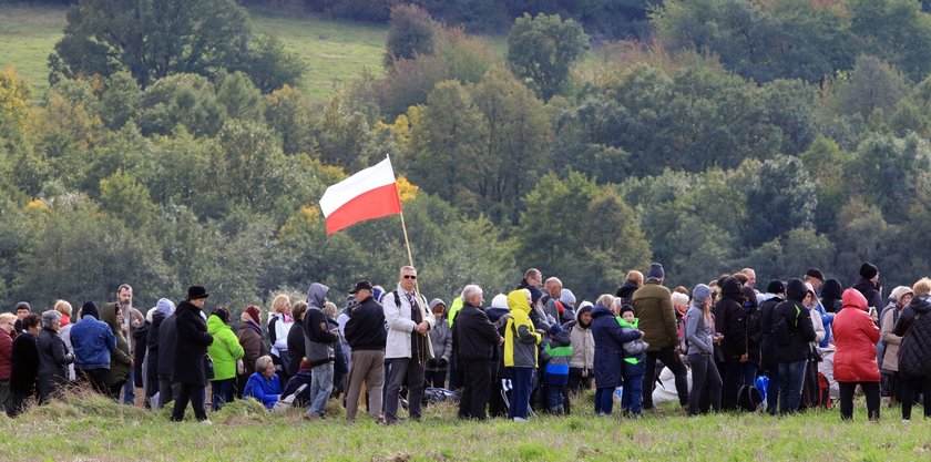 Różaniec do granic