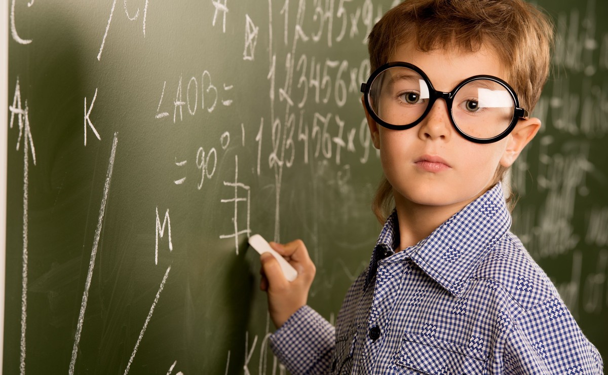 Program badań wad wzroku u uczniów edukacji wczesnoszkolnej pod hasłem „Dobrze widzieć” stanowi jeden z czterech programów w ramach Narodowego Programu Wsparcia Uczniów po Pandemii