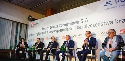 Debata Faktu i PGZ w Stoczni Gryfia. Zdjęcia