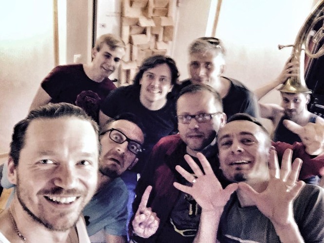 Rozpocząć karierę w dobrym stylu: Jazzombie