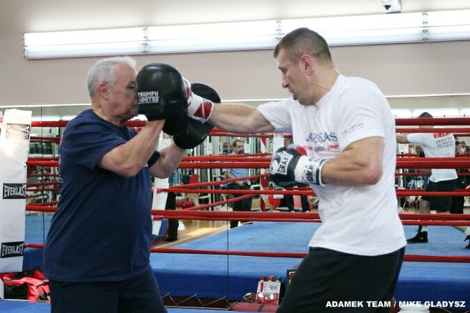 Trening medialny Tomasza Adamka