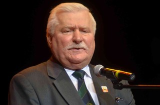Wałęsa o sprawie Amber Gold: Niech Wajda zrobi coś, aby nie brudzono mojego nazwiska
