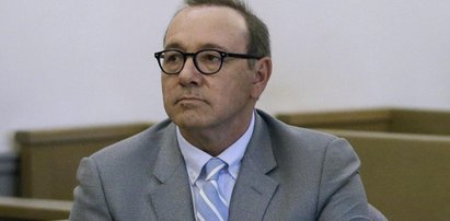 Kevin Spacey stawił się w sądzie. Przyznał się do molestowania 18-latka?