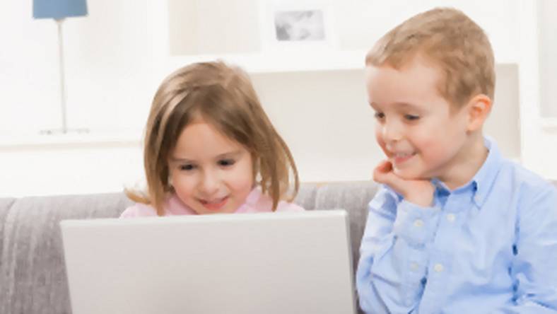 Dzieci w internecie: czego szukają najczęściej? (infografika)