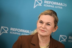 Rewolucja w szkołach od września? Nowacka zapowiada twardy zakaz