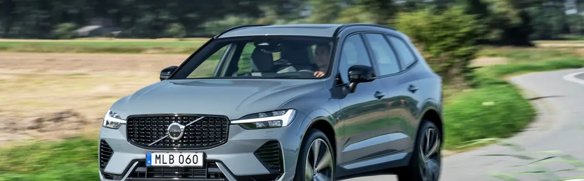 VOLVO XC 40 536 Momentum Pro AWD Getr