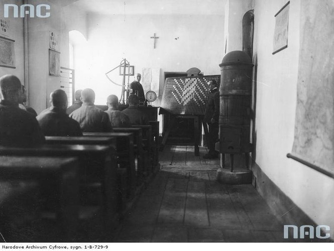 CIĘŻKIE WIĘZIENIA W PRZEDWOJENNEJ POLSCE