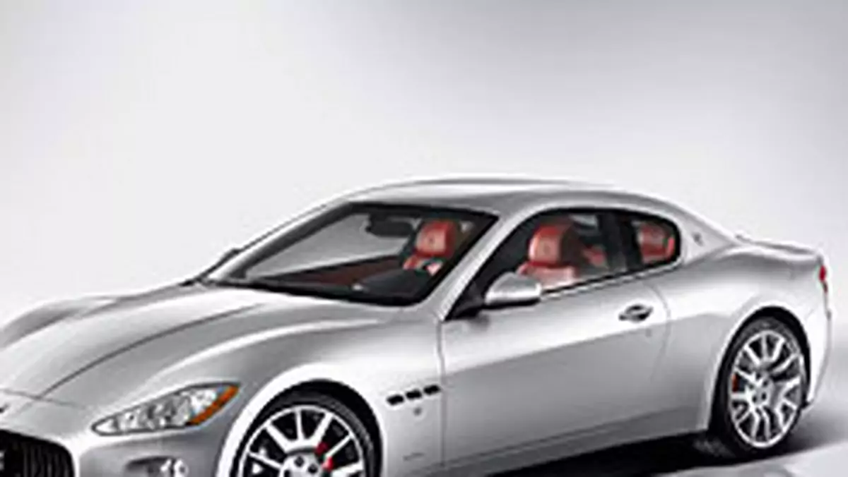 Nowe Maserati Coupé: pierwsze zdjęcia + tapety