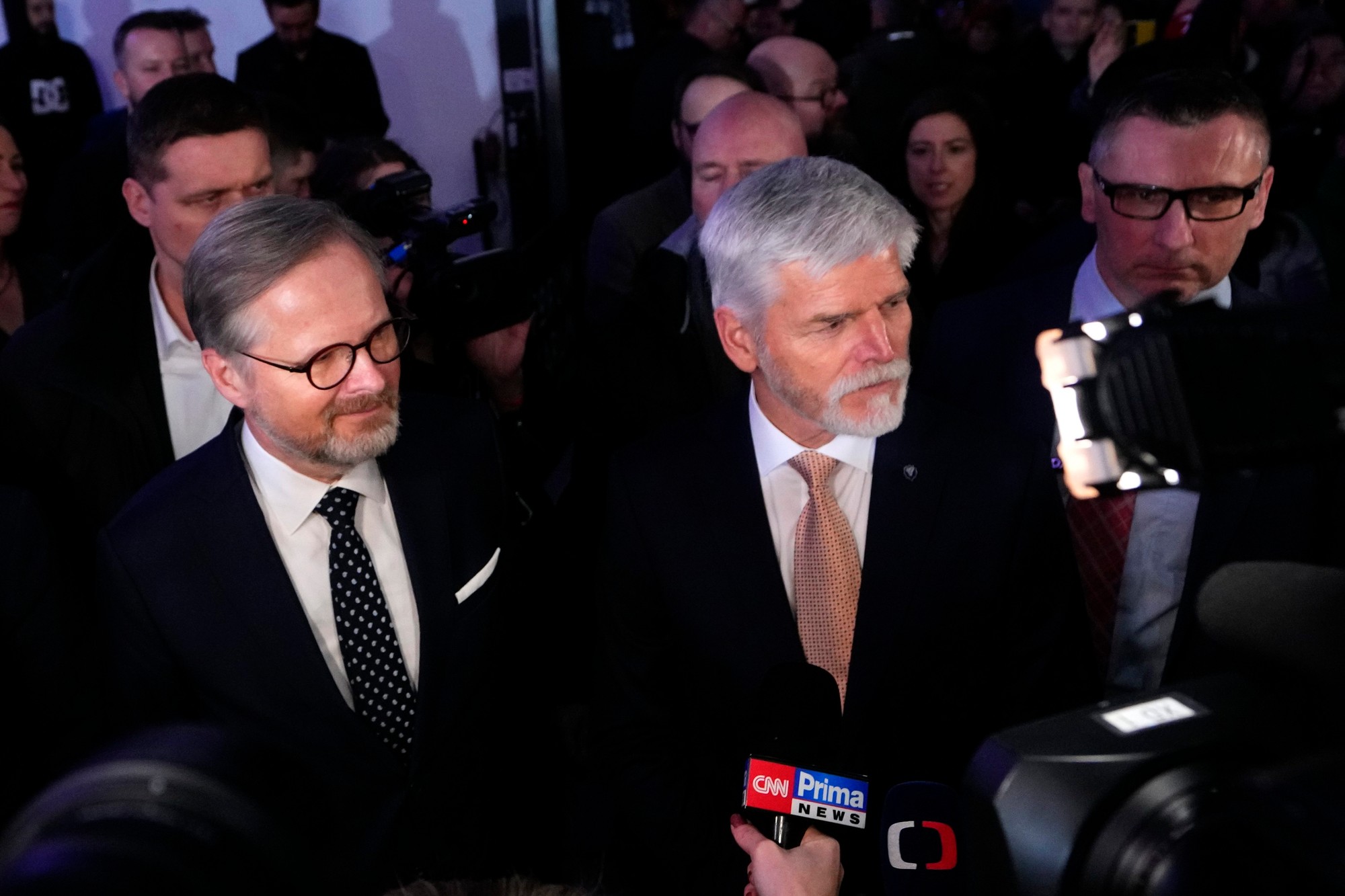 Nový český prezident a bývalý náčelník generálneho štábu Petr Pavel a český premiér Petr Fiala. 
