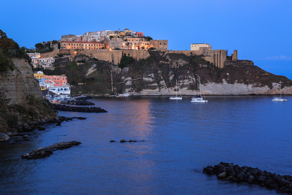 "Terra Murata" na wyspie Procida