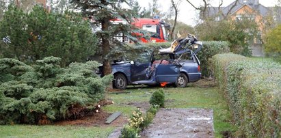 Koszmarne wichury nad Polską. Dwie osoby nie żyją, 157 tys. odbiorców bez prądu