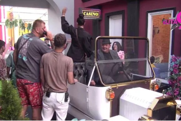 Evo ko je izbačen iz "Elite" OSAM DANA PRED FINALE Nije imala šanse protiv njih! Ostala bez 100.000 evra