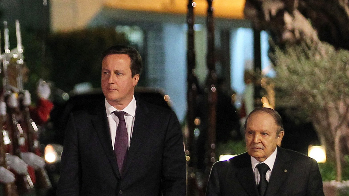 Wielka Brytania i Algieria uzgodniły partnerstwo w dziedzinie bezpieczeństwa, które może obejmować zwiększenie wymiany danych wywiadowczych i planowanie na wypadek przyszłych kryzysów - oświadczył w środę podczas swej wizyty w Algierii brytyjski premier David Cameron.