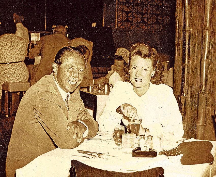 Duško sa Teri Ričardson iz FBI na Floridi 1941.