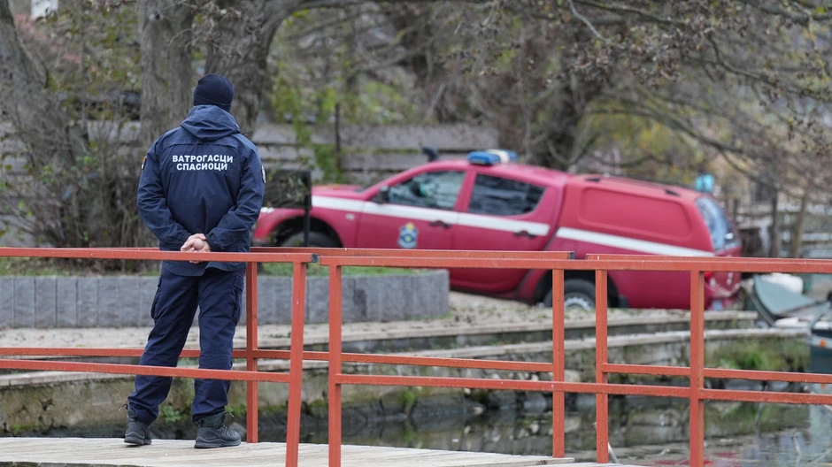 Spasioci pretražuju Jezero Međuvršje - potraga za nestalom Anom Radović