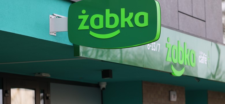 W jakich godzinach otwarta jest Żabka w Trzech Króli? Godziny otwarcia