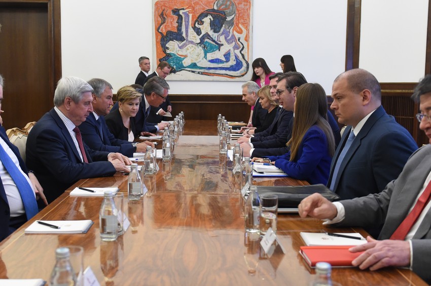 Voldin se tokom današnje sednice obratio i poslanicima