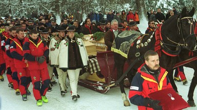 Mija 20 lat od tragedii w Tatrach. W lawinie zginęło dwóch turystów i dwoje ratowników TOPR    