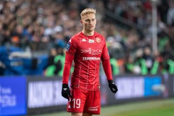 Piłkarz Widzewa przeprosił sędziego za słowa 'Piłkarski Poker' i 'okradliście nas'