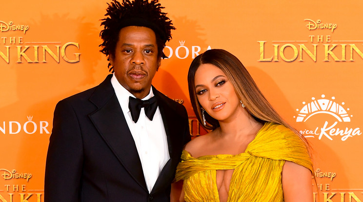 Lángra kapott Beyoncé és Jay-Z  New Orleans kertvárosában lévő villája / Fotó: Northfoto