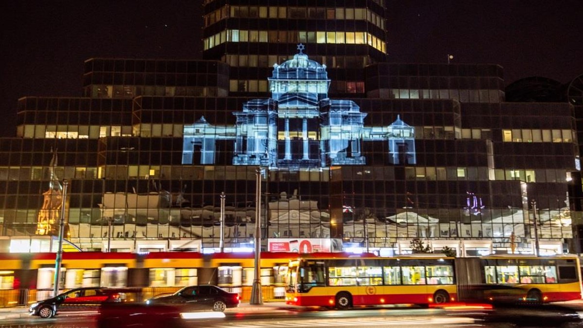 Warszawa: zburzona Wielka Synagoga "powróciła" na dawne miejsce