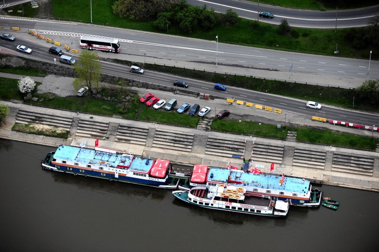 Barki i Wisłostrada