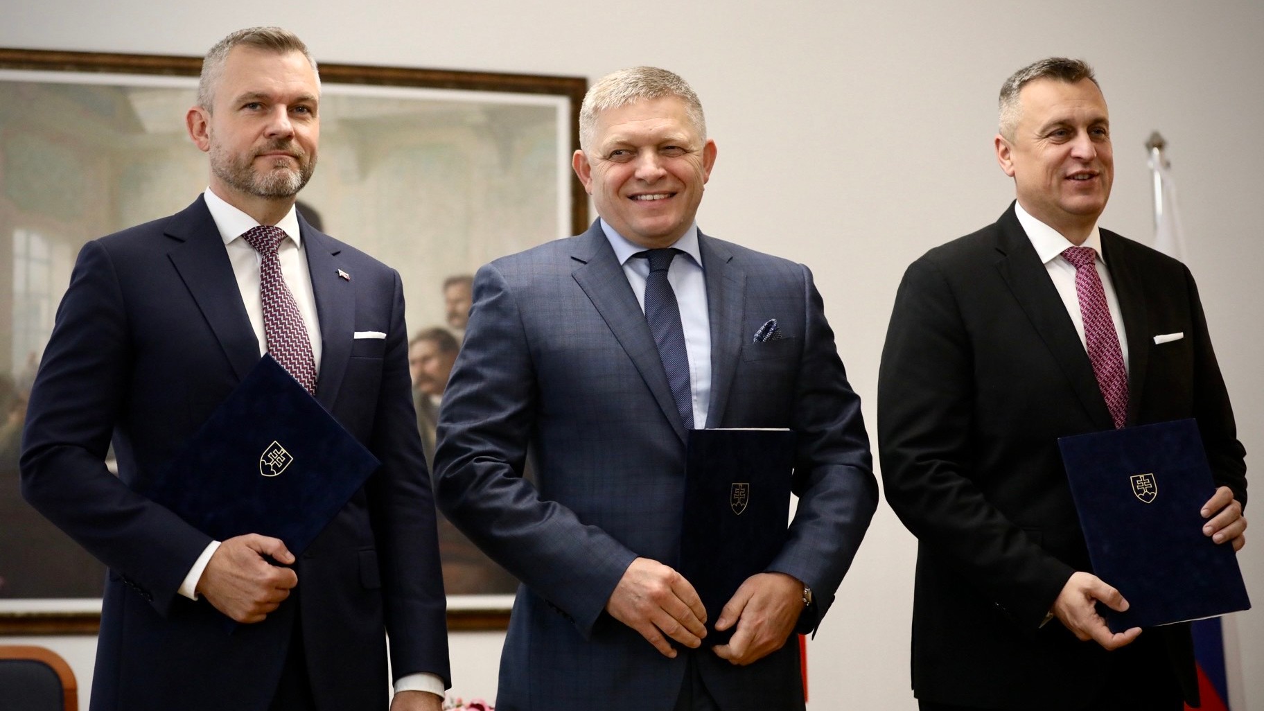 Peter Pellegrini, Robert Fico a Andrej Danko po podpise spoločného memoranda, 11. októbra 2023