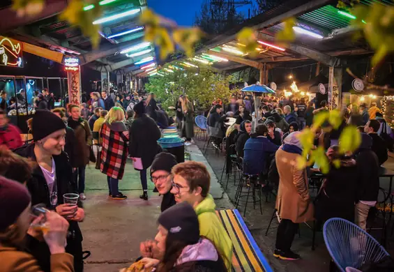 Nocny Market znika z Warszawy. Rozmawiamy z organizatorami: "Boli, że perony w tym sezonie będą stały puste"