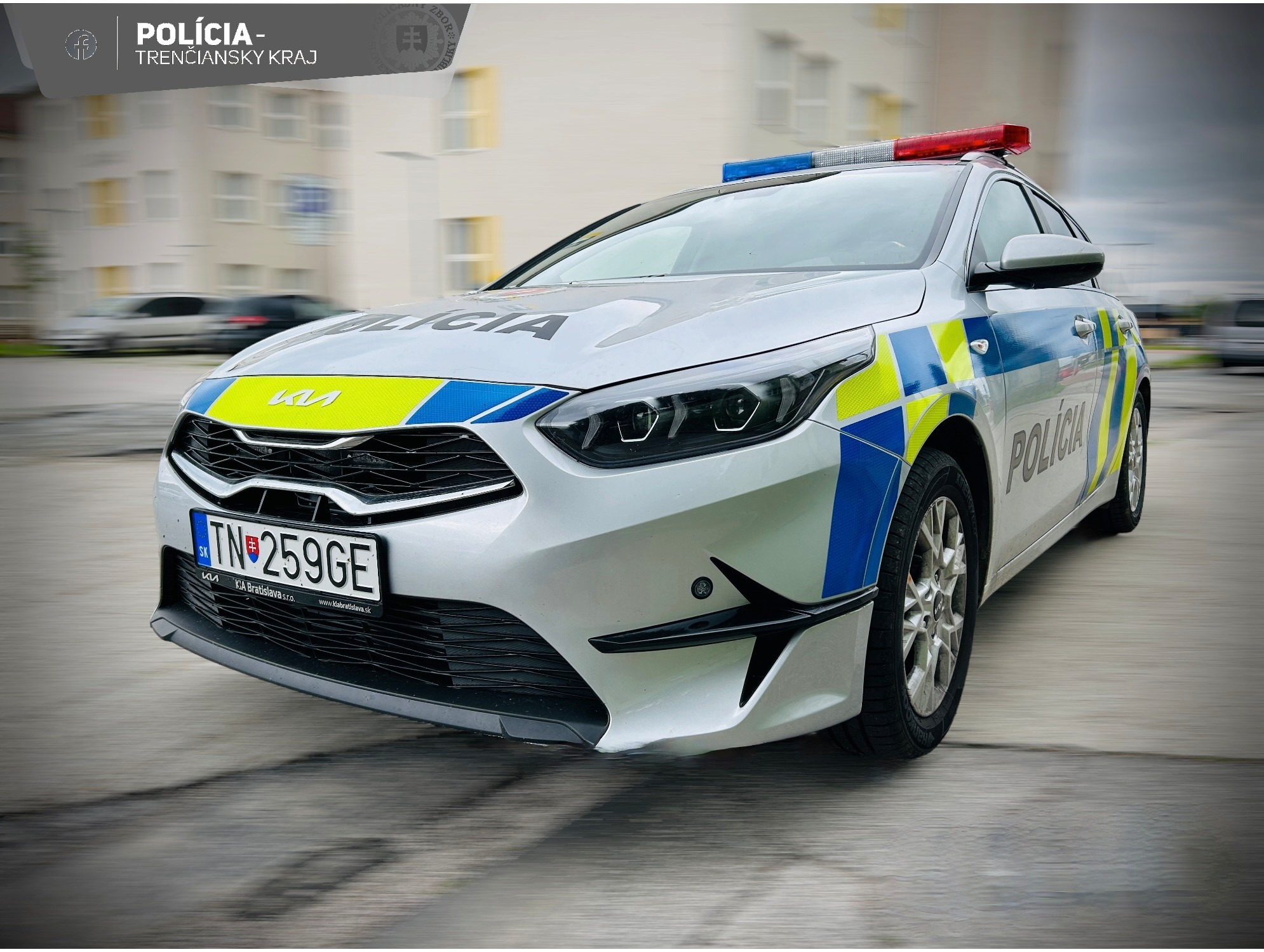 Polícia sa vyhla zrážke v poslednej chvíli. (ilustračné foto)