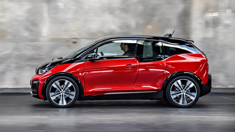BMW i3S – elektryczny "hot hatch" nadjeżdża!