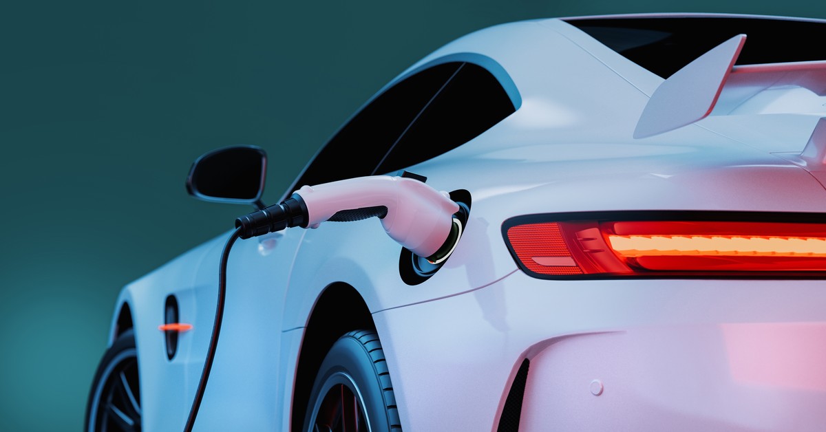 Elektryczne samochody podbijają polskie drogi. Najnowszy raport ujawnia zaskakujący trend