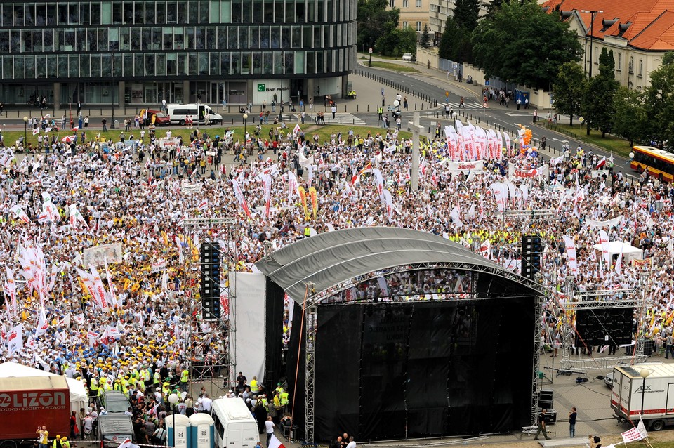 NSZZ "Solidarność": dość biedy