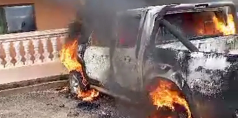 Gunmen attack local government HQ in Anambra, set patrol vehicles ablaze