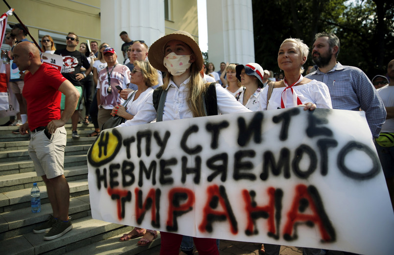 Białoruś: Bunt w teatrze Kupały po zwolnieniu dyrektora za poparcie protestu