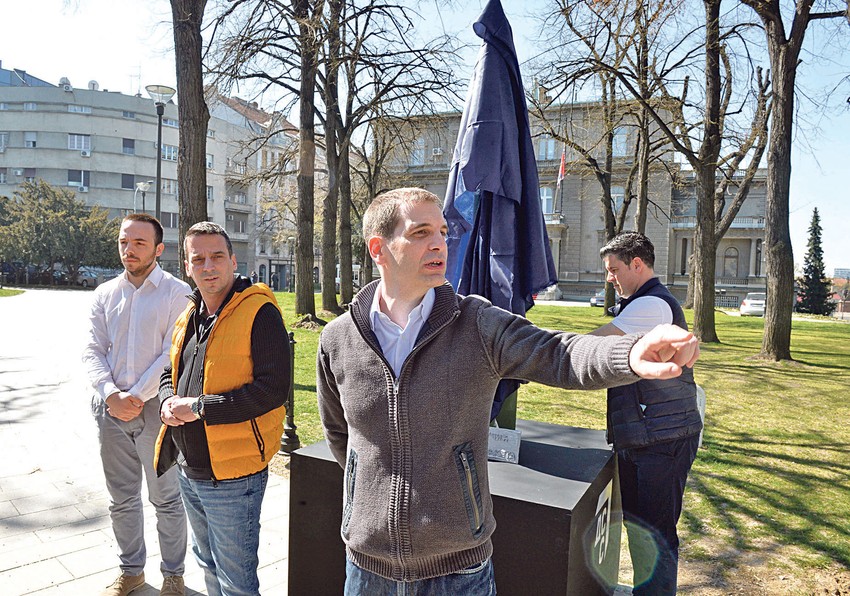 Novi pokret će okupiti značajan broj ljudi koji, kao i mi, misle da je potrebna potpuna promena sistema, kaže lider DSS Miloš Jovanović