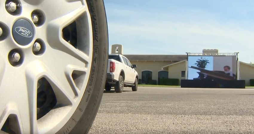 Praćenje sahrane iz vozila