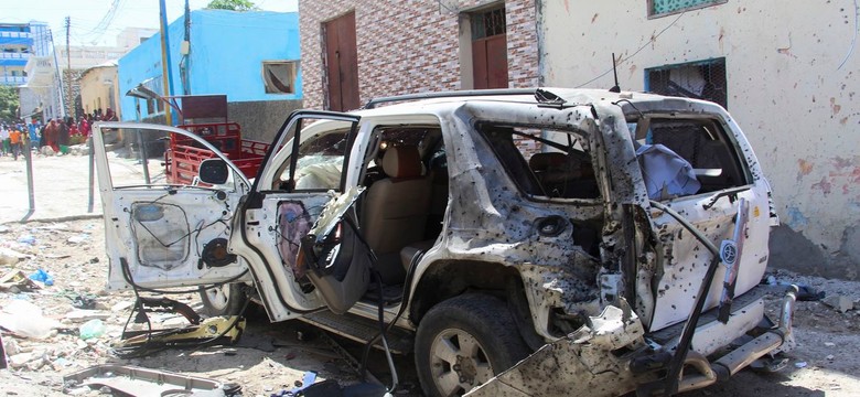 Zamachowiec samobójca zdetonował bombę w Mogadiszu. Są ofiary śmiertelne