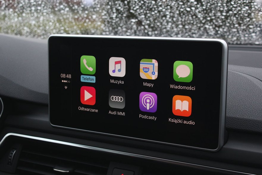 Apple Car Play - główne menu