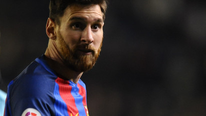 Kettévágták Lionel Messit Argentínában