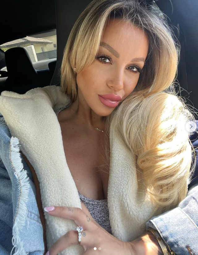 Monika Jákliová. 