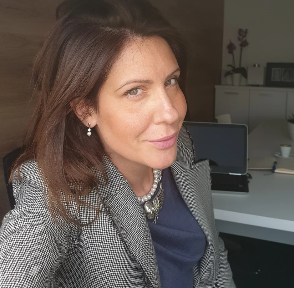 Larina karijera je zbog njenog truda i zalaganja išla uzlaznom putanjom