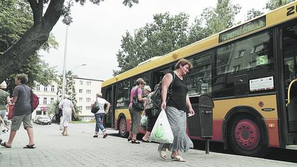 Wspolczesna.pl: Ostatnie wyniki finansowe Miejskiego Przedsiębiorstwa Komunikacji dobitnie wskazują w jakim dołku finansowym znalazł się ten zakład.