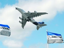 Chiński Comac może rozbić duopol Airbusa i Boeinga