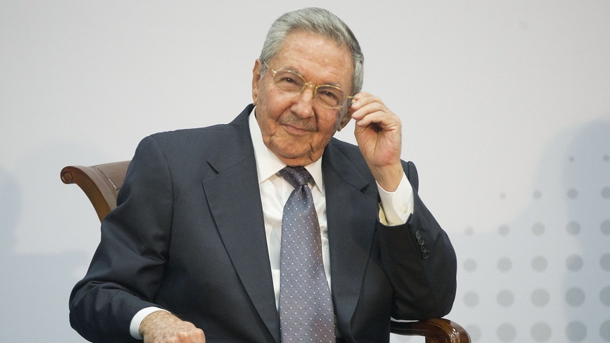 598056_raul-kastro2-ap