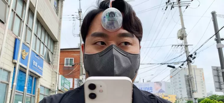 Naukowiec z Korei opracował "trzecie oko". To gadżet dla "smartfonowych zombie"